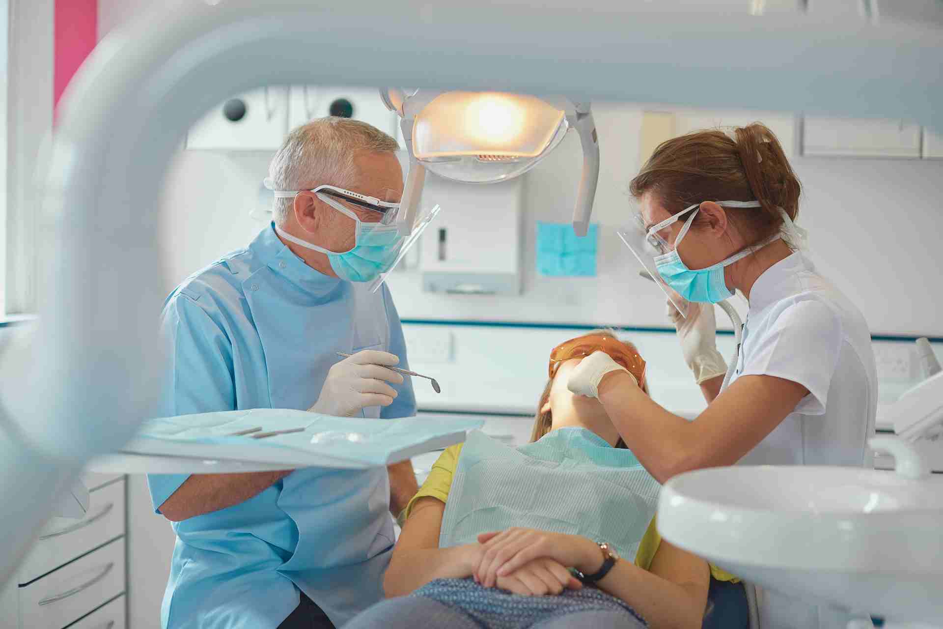 Dentist in Lily, KY